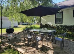 Lake Escape Cottage | Minutes to Paw Paw Lake + Wineries