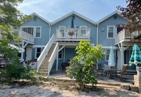 Beach Condo I Steps From Lake Michigan