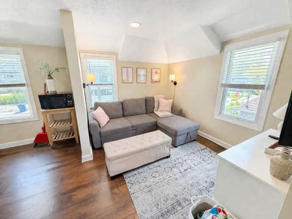 Beach Condo I Steps From Lake Mich