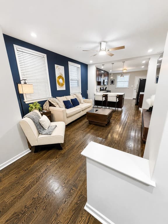 The Northside Club House | 2 Living Rooms | Sleeps 8
